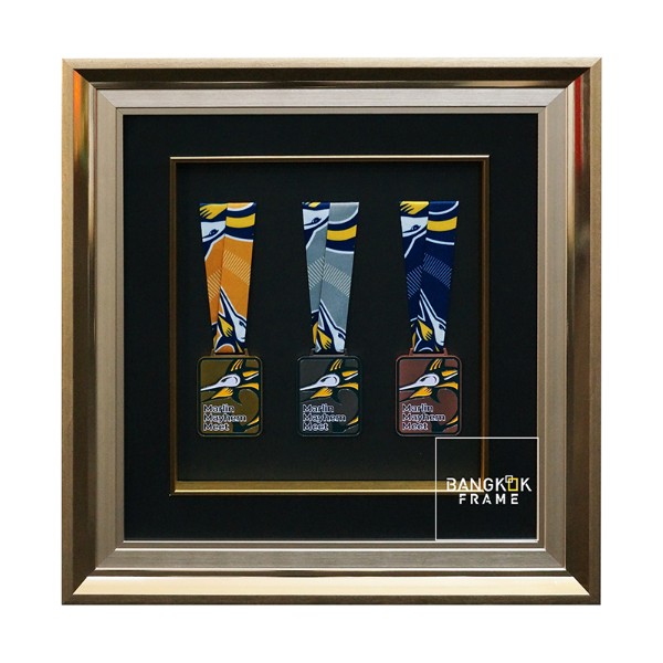 กรอบรูปเหรียญรางวัล